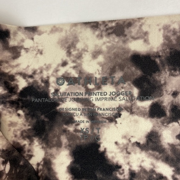 ATHLETA Salutation Printed Jogger - Picture 4 of 13